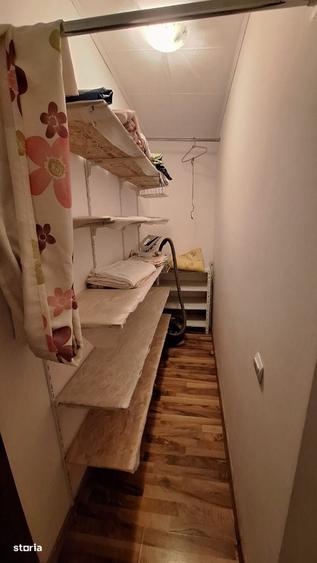 Apartament cu 3 camere în Sărărie