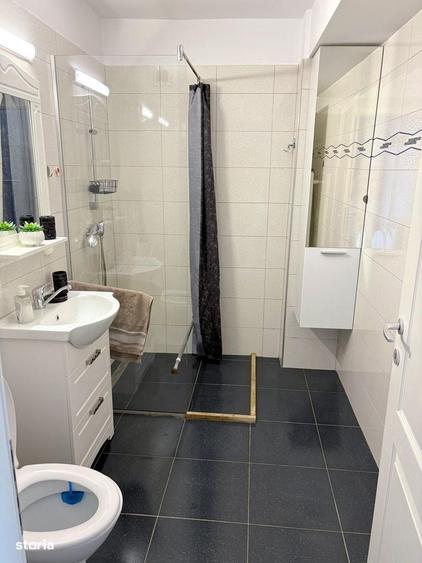 Apartament cu 2 camere semidecomandat în Florești