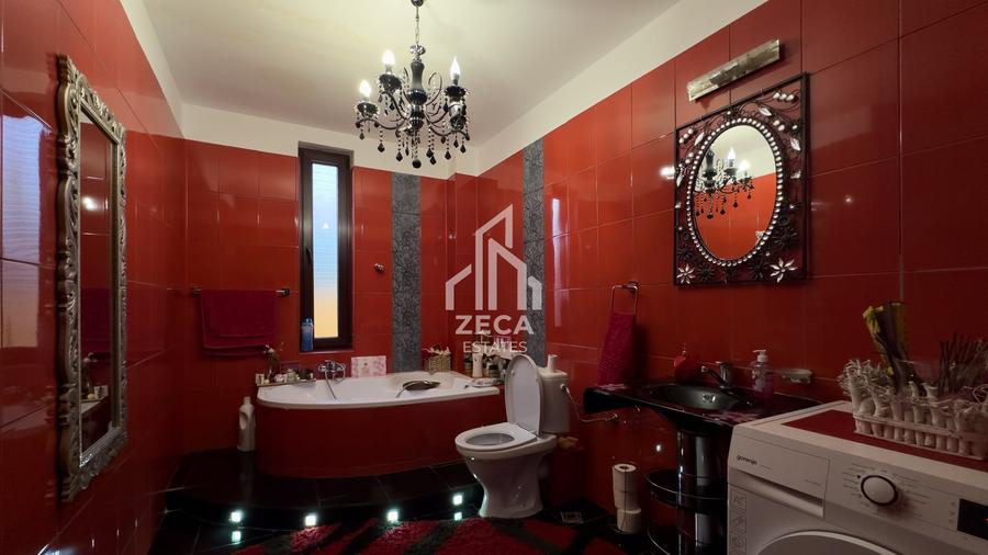 Casă individuală cu 9 camere cu Canalizare în Afumați