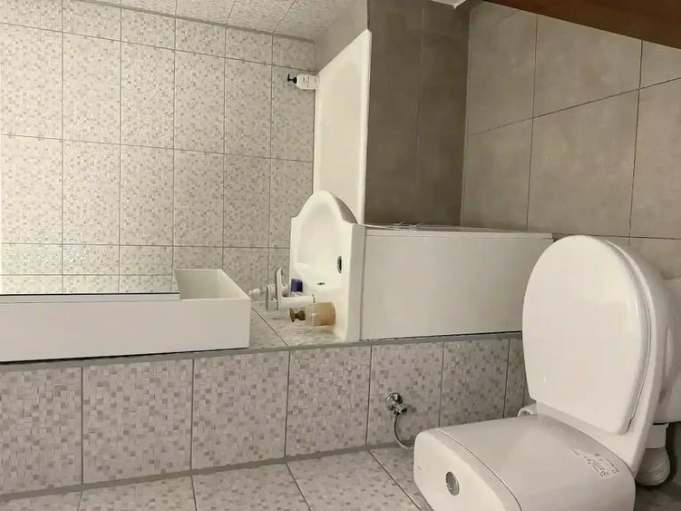 Apartament cu 2 camere decomandat în Gheorghe Lazăr