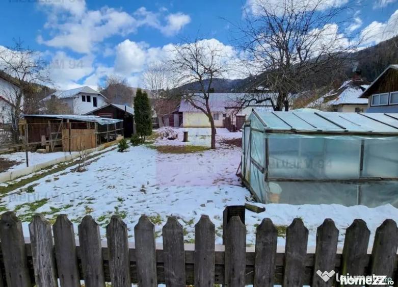 Teren de 667 mp, în Azuga