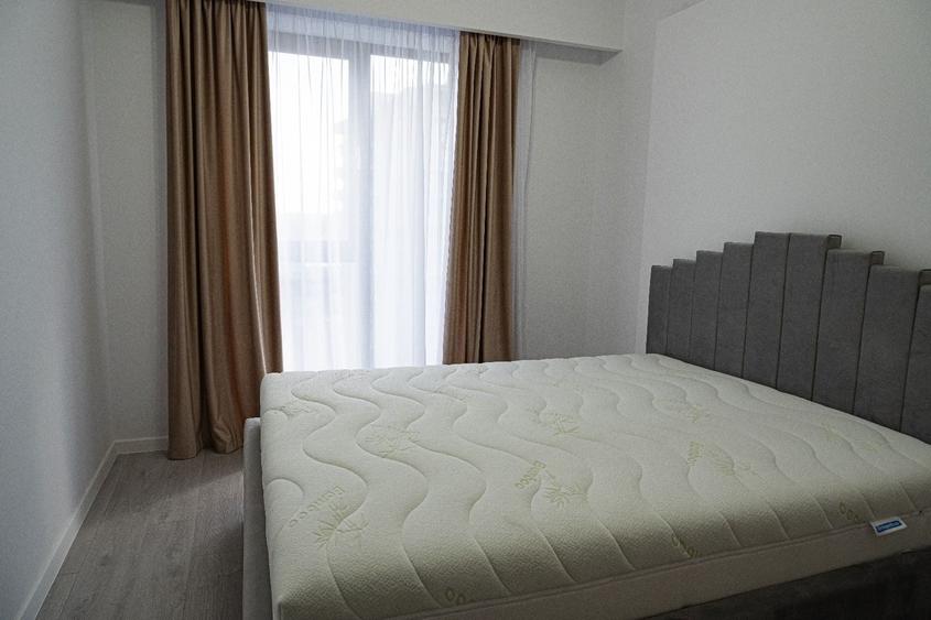 Apartament cu 2 camere decomandat, mobilat în Politehnica