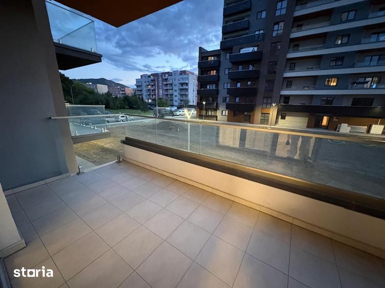 Apartament cu 2 camere decomandat în Avantgarden
