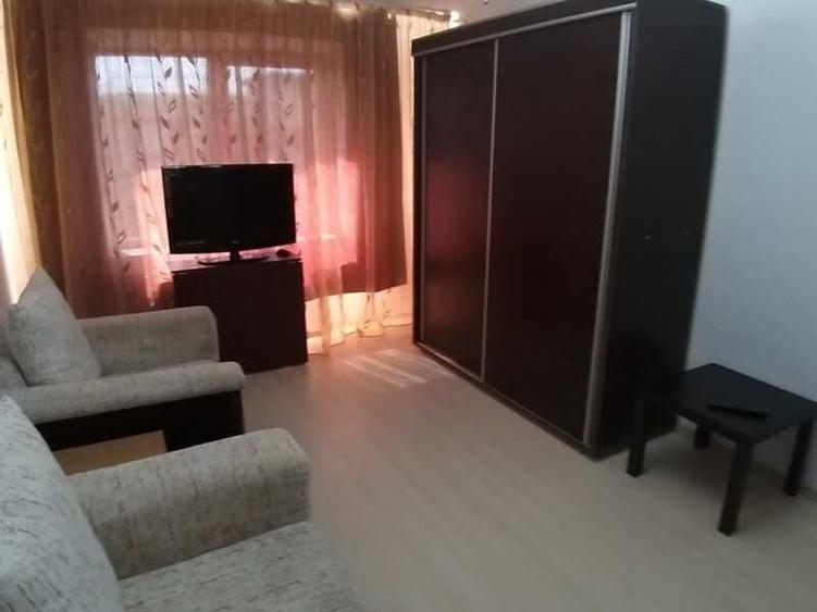 Apartament cu 2 camere semidecomandat în Obor