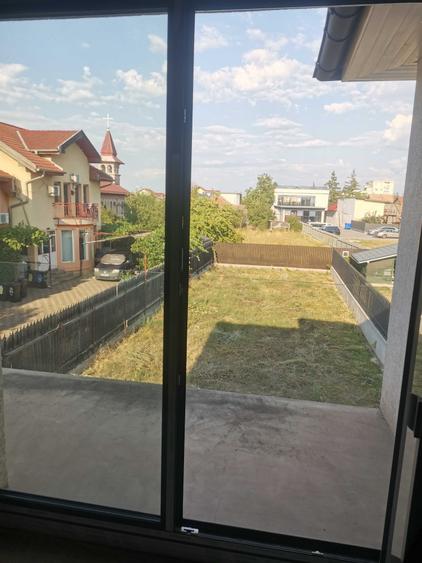 Casă cu 4 camere cu Teren 500 Mp în Someșeni