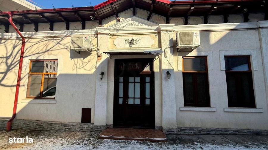 Casă cu 3 camere cu Canalizare în Plevnei