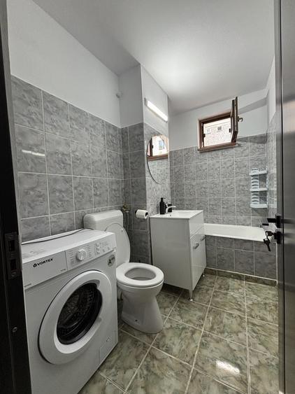 Apartament cu 2 camere decomandat în Precista