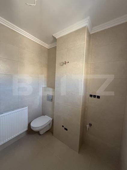 Apartament cu 4 camere decomandat în Semicentral