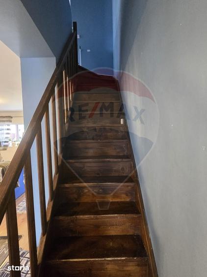 De vanzare Casa / Duplex - 9