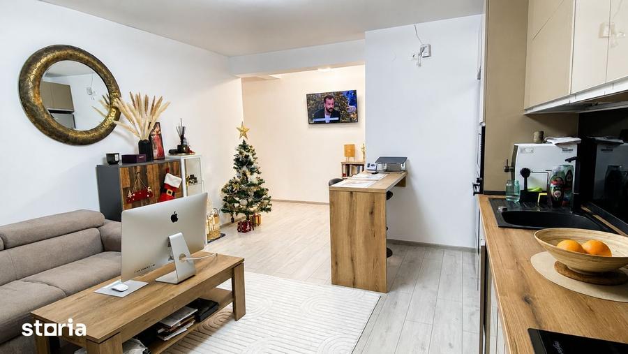 Apartament cu 3 camere semidecomandat în Lazaret