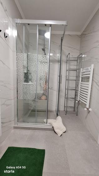 Apartament cu 3 camere decomandat în Inel II