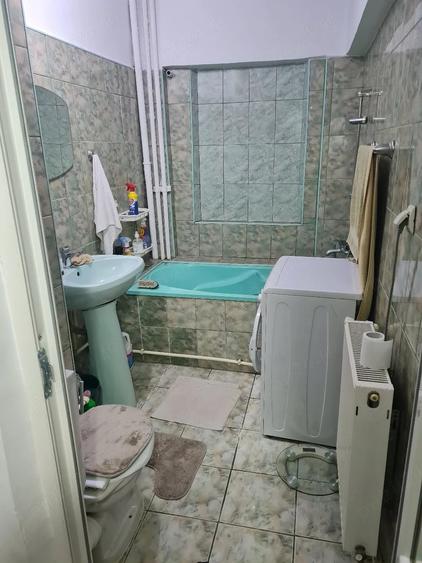 Garsonieră semidecomandată în Calea Galați