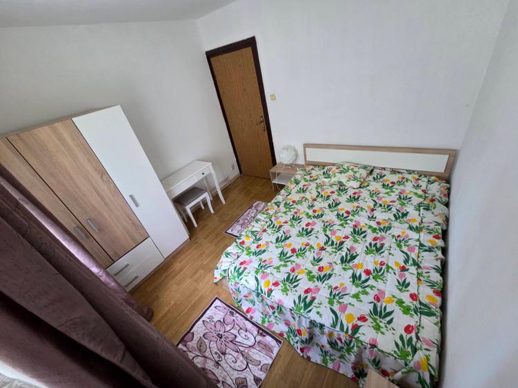 Apartament cu 4 camere semidecomandat în Mănăștur
