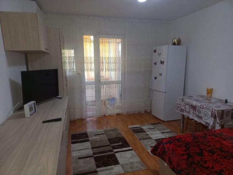 Casă cu 1 camere în Periferie