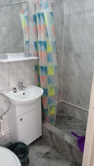 Garsonieră semidecomandată în Podu Roș
