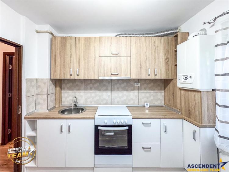 Apartament cu 2 camere decomandat în Central