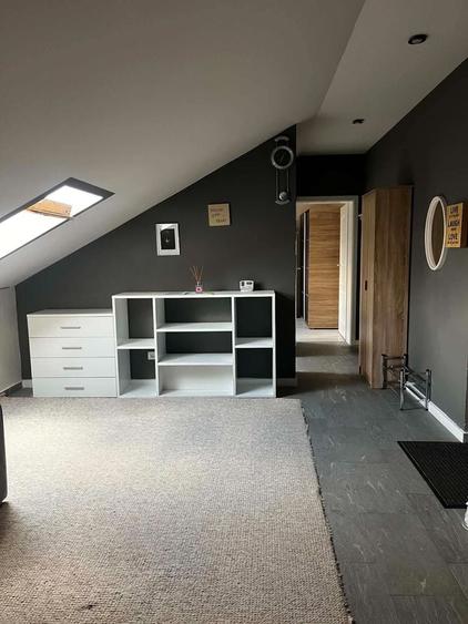 Apartament cu 2 camere decomandat în Dumbrăvița