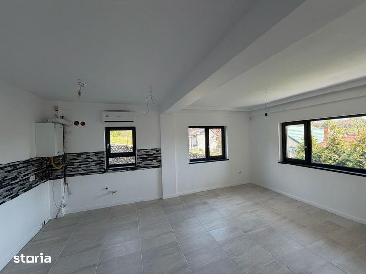 Apartament cu 3 camere în Bucium
