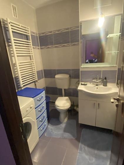 Apartament cu 2 camere semidecomandat în Răcădău