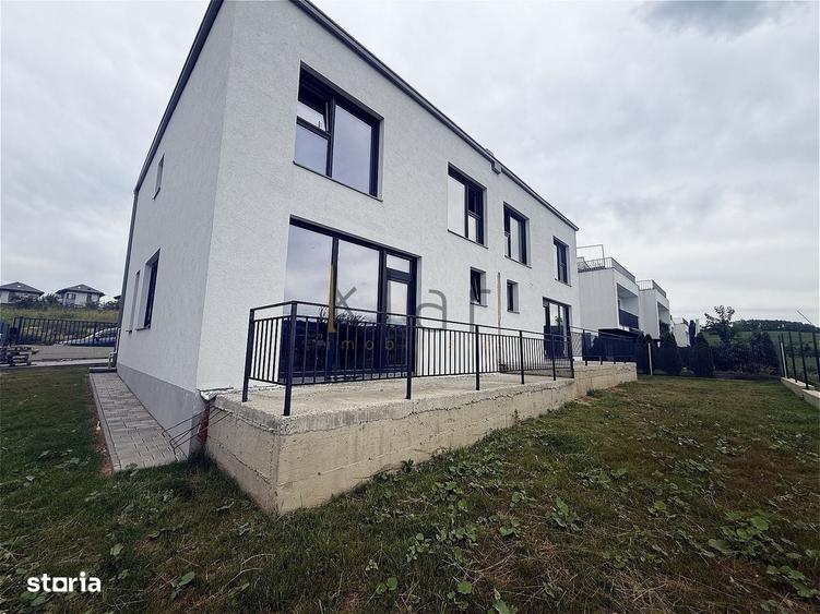 Casă cu 4 camere în Borhanci