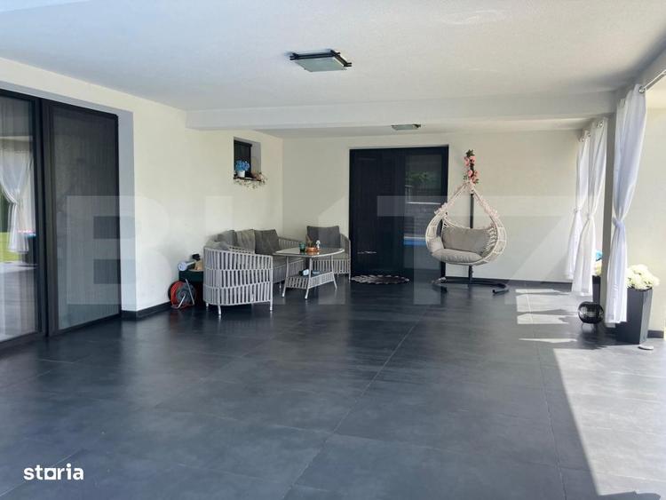 Casă cu 4 camere în Central