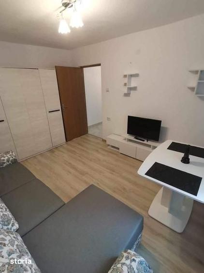 Apartament cu 2 camere decomandat în 9 Mai