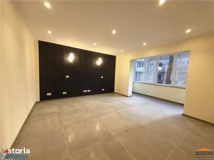 Apartament cu 3 camere în Complex Studențesc
