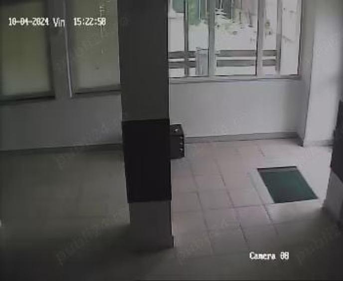 Casă cu 4 camere cu Teren 1781 Mp în Checea