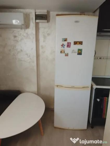 Garsonieră în Calea Severinului