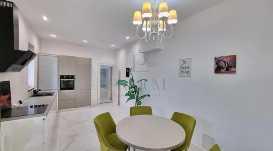 Apartament cu 2 camere circular, mobilat în Complex Studențesc