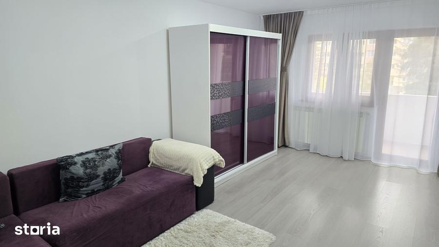 Apartament cu 2 camere decomandat în 22 Decembrie