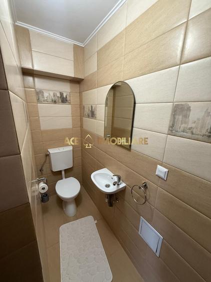 Apartament cu 3 camere decomandat, mobilat în Drumul Taberei