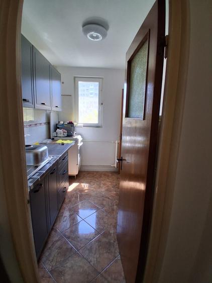 Apartament cu 2 camere decomandat, mobilat în Dristor
