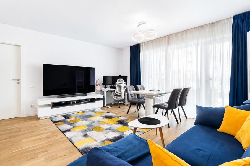 Apartament cu 3 camere decomandat în Ștefan cel Mare
