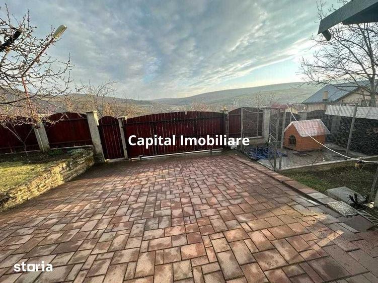 Casă cu 7 camere cu Teren 1200 Mp în Tomești