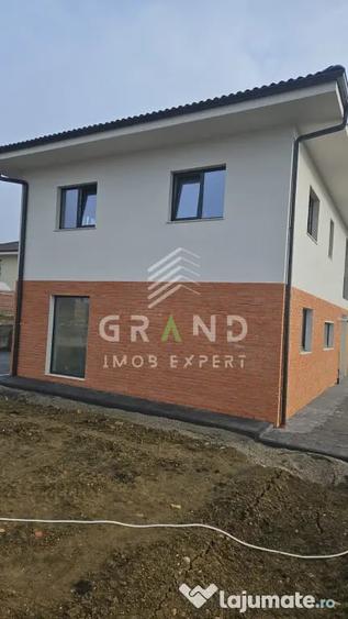 Casă cu 4 camere cu Teren 420 Mp în Chinteni