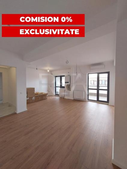 Apartament cu 4 camere semidecomandat în Sisești