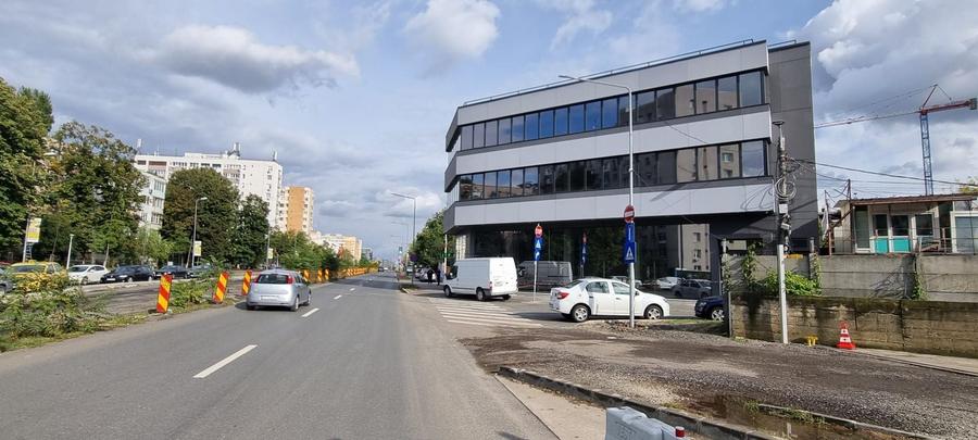 Spațiu comercial, de 550 mp, în Prelungirea Ghencea