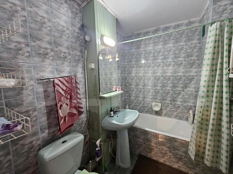Apartament cu 4 camere decomandat, mobilat în Aiud