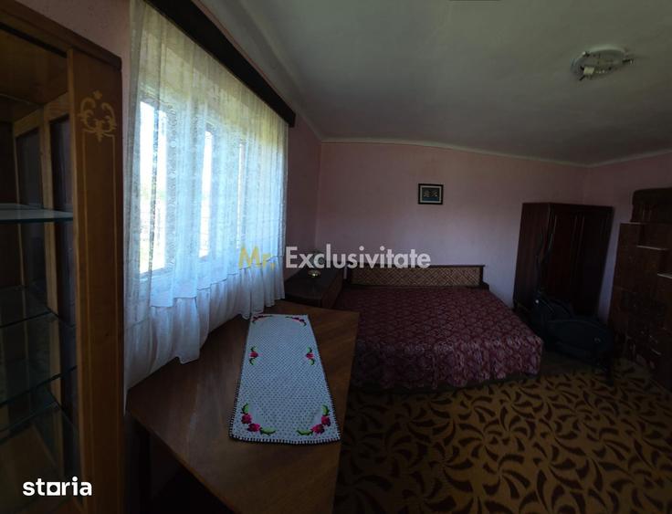 Casă cu 3 camere cu Teren 924 Mp în Scoarța