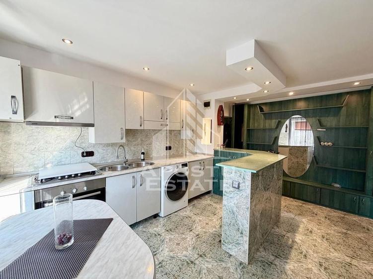 Apartament cu 4 camere decomandat, mobilat în Dorobanților