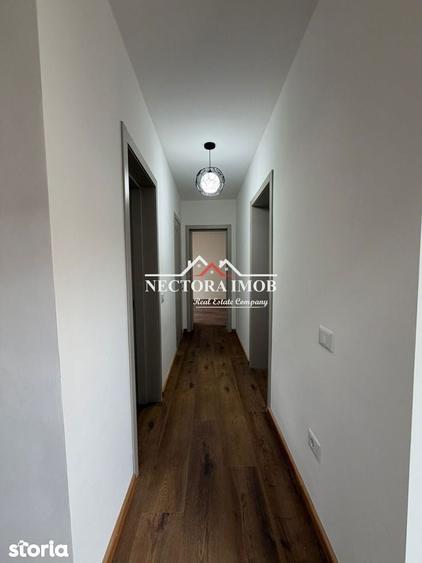 Casă cu 5 camere cu Teren 500 Mp în Sântandrei