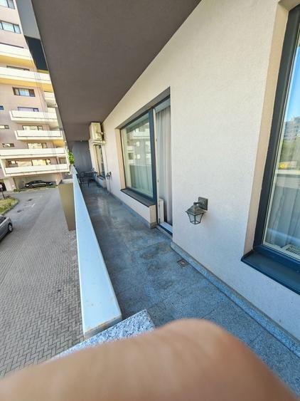 Apartament cu 2 camere semidecomandat în Dosu Bricii