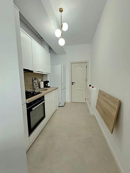 Apartament cu 2 camere decomandat, mobilat în Tomis Nord
