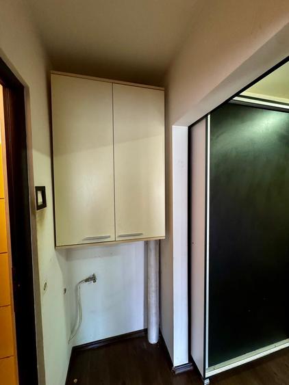 Apartament cu 2 camere semidecomandat în Micro 15