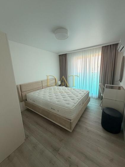 Apartament cu 3 camere în Zorilor
