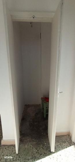 Apartament cu 2 camere nedecomandat în Ghiroda