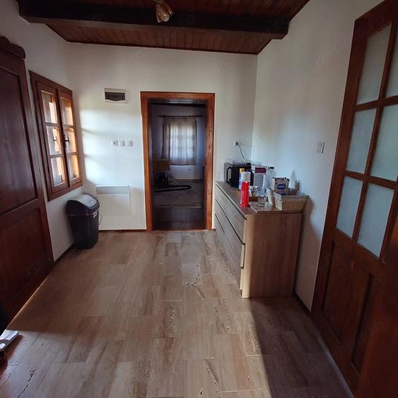 Casa de vanzare la sat - 4