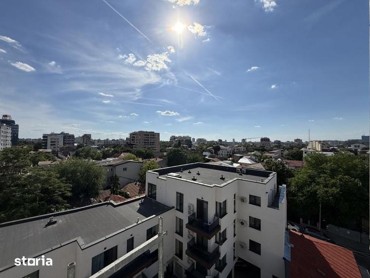 Apartament cu 4 camere în Moșilor
