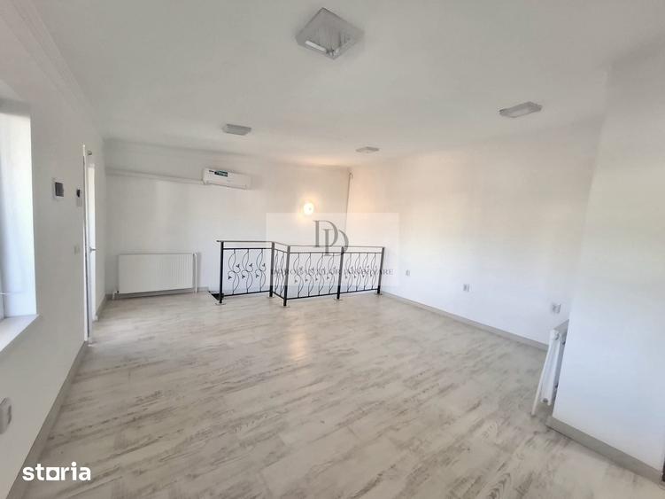 Casă cu 5 camere cu Teren 10 Mp în Central